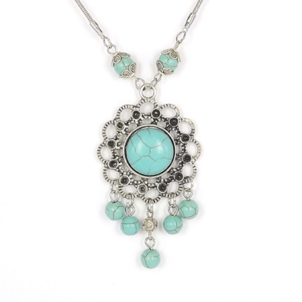 Bohemian Turquoise and Silver Pendant Necklace - Picture 3 of 3